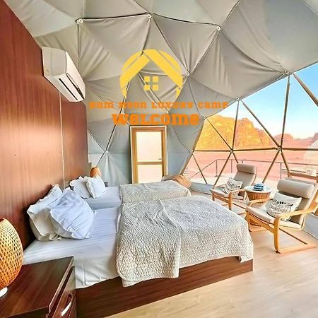Rum Moon Luxury Camp 와디럼 외부 사진