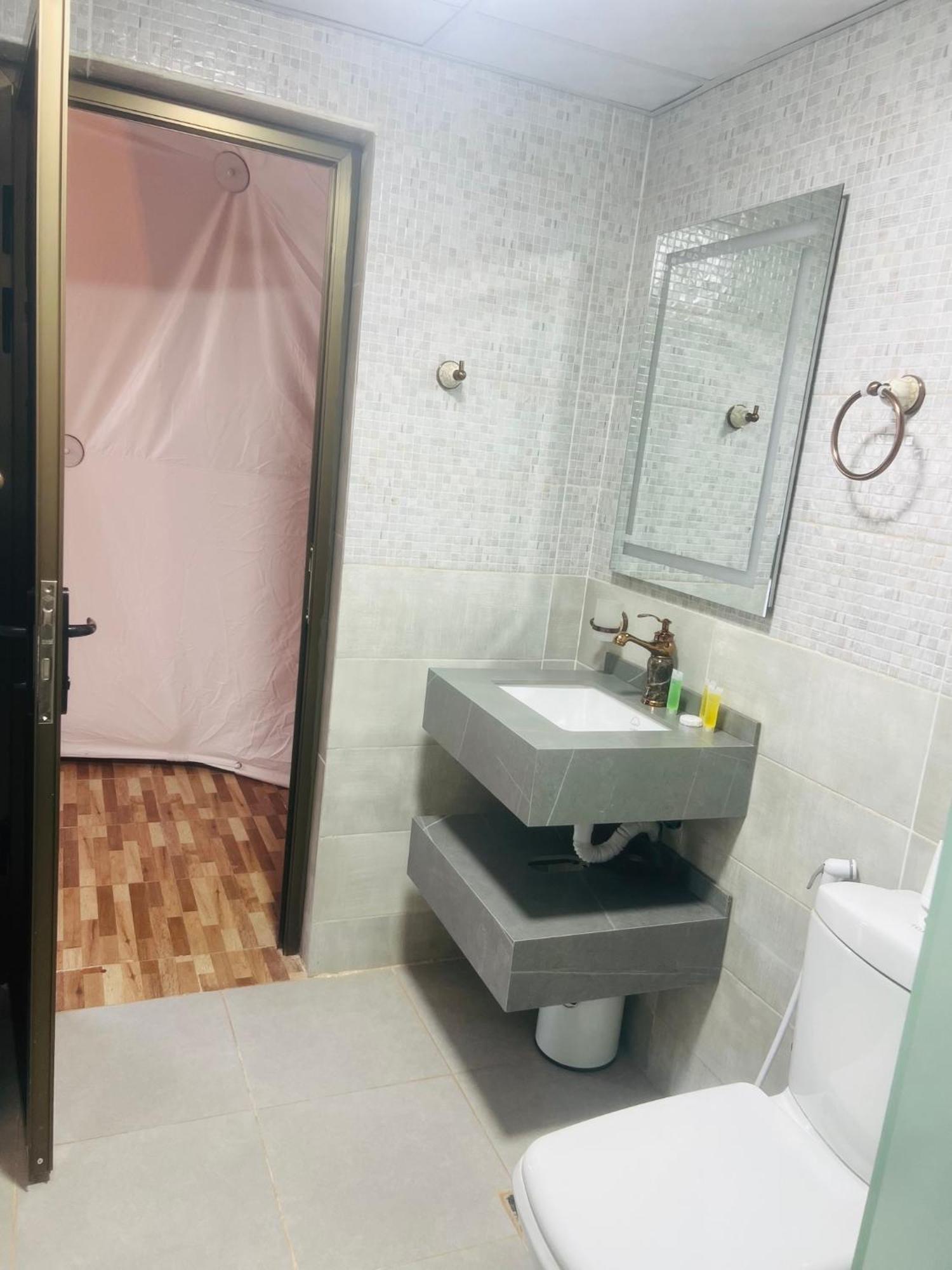 Rum Moon Luxury Camp 와디럼 외부 사진