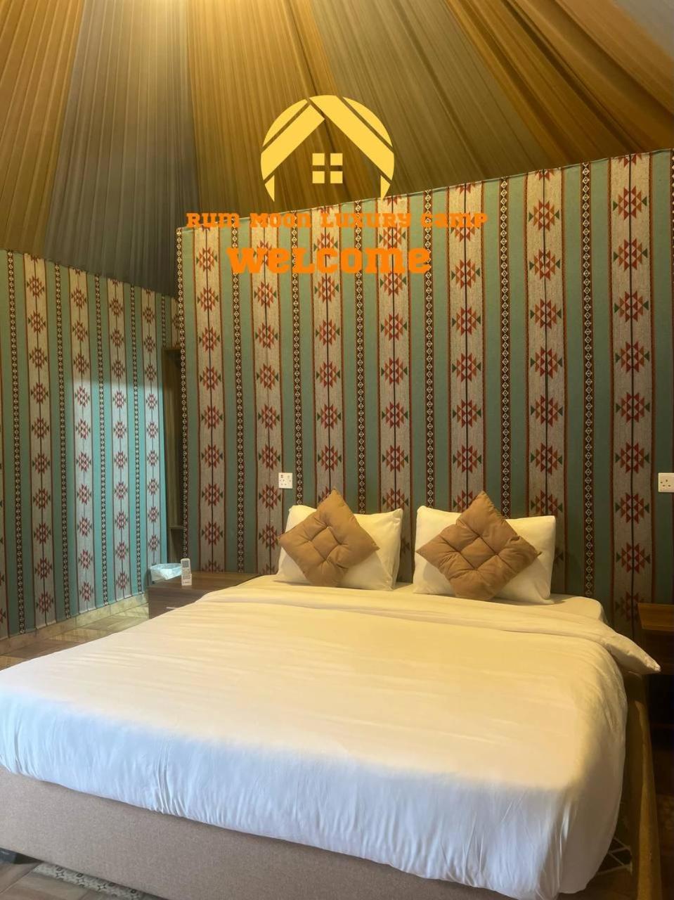 Rum Moon Luxury Camp 와디럼 외부 사진